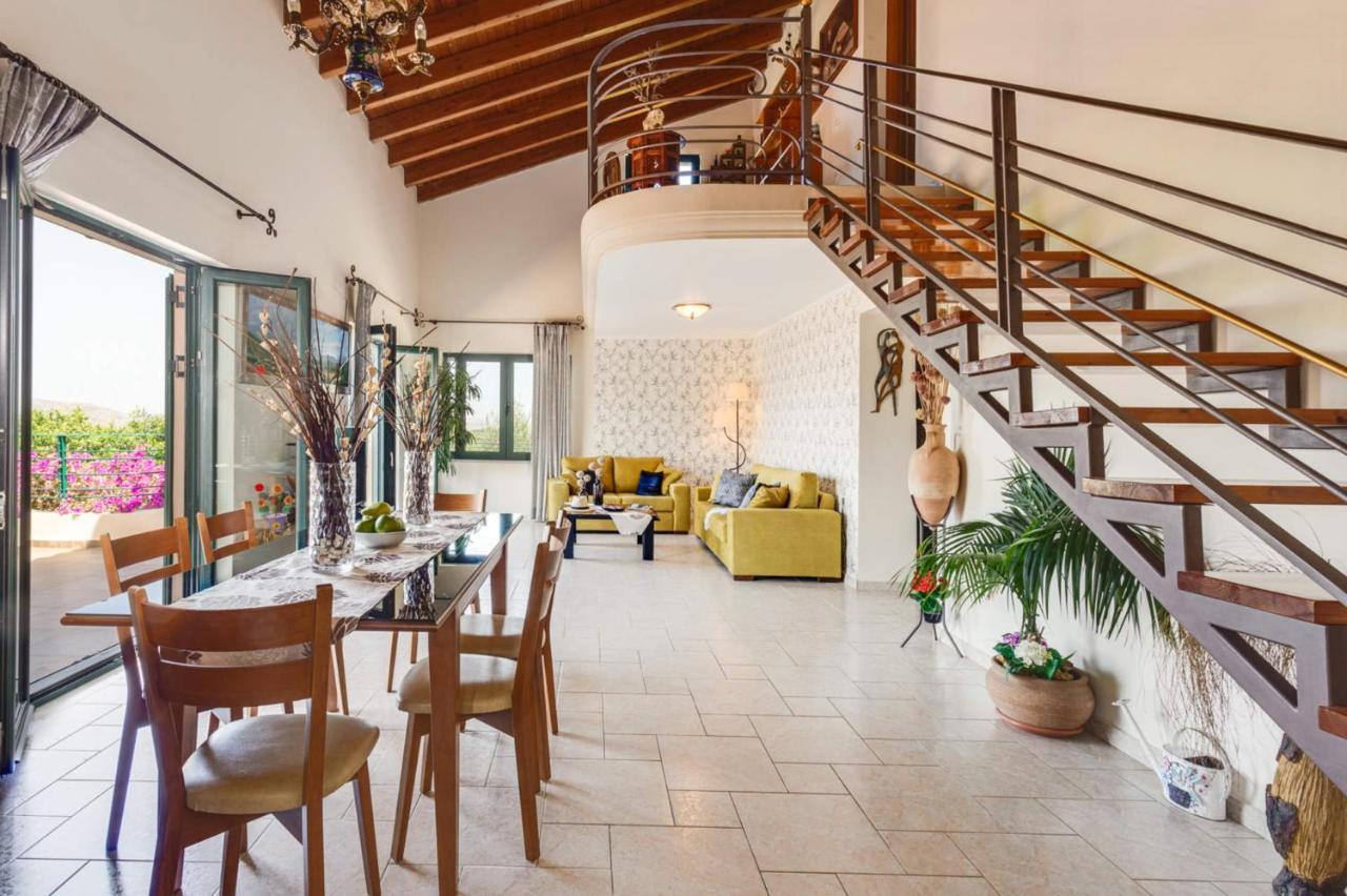 Villa Chloe By Villa Plus Arménoi Extérieur photo