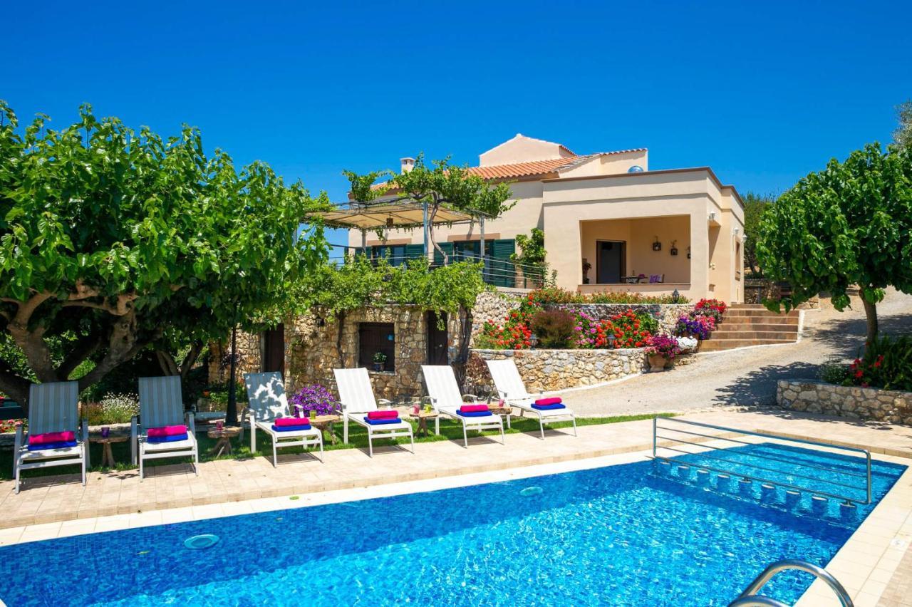 Villa Chloe By Villa Plus Arménoi Extérieur photo